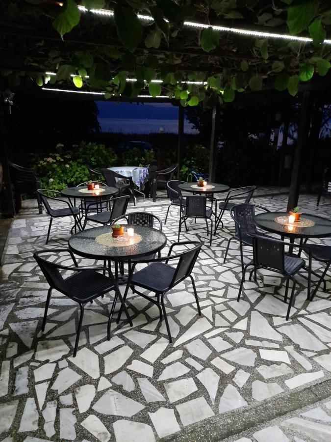 Bato Rooms Peštani Екстериор снимка