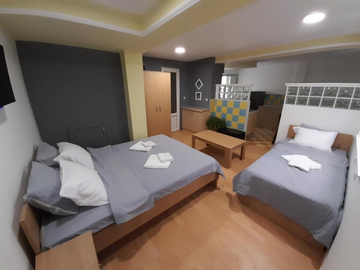 Bato Rooms Peštani Екстериор снимка